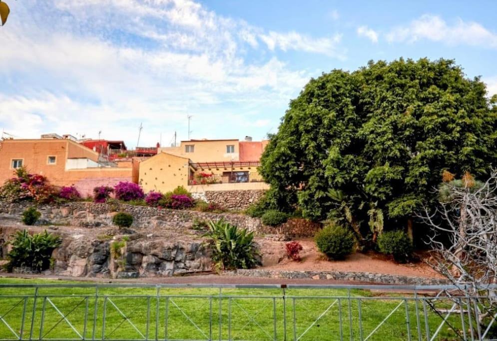 Una Casa Canaria Moderna インヘニオ エクステリア 写真
